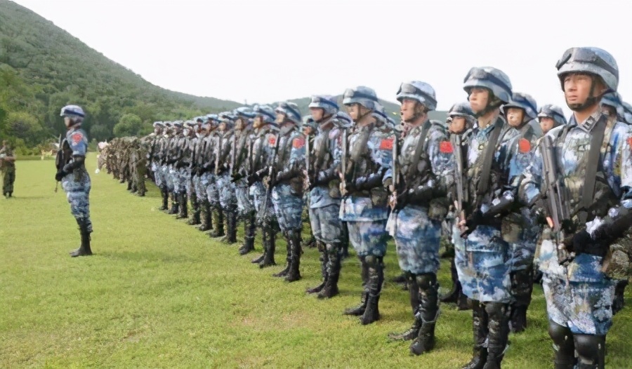 一位轉(zhuǎn)業(yè)后的特種兵，辦農(nóng)場種瓜菜，靠1個優(yōu)點，年賺200萬